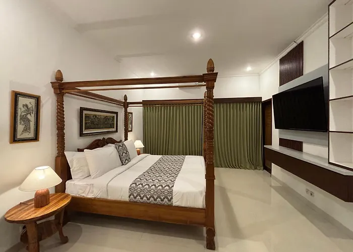 Resort Romantic Cozy Three Bedroom Jungle View In Ubud *