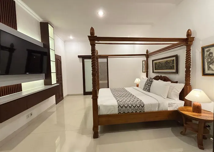 Romantic Cozy Three Bedroom Jungle View In Ubud Resort *