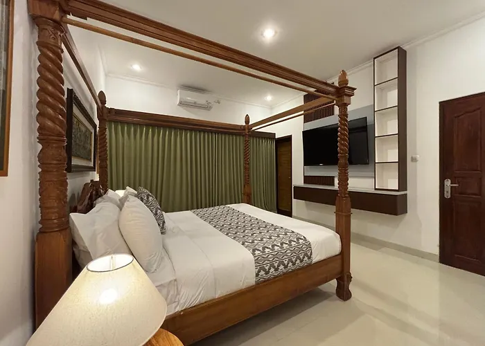 Romantic Cozy Three Bedroom Jungle View In Ubud Resort *